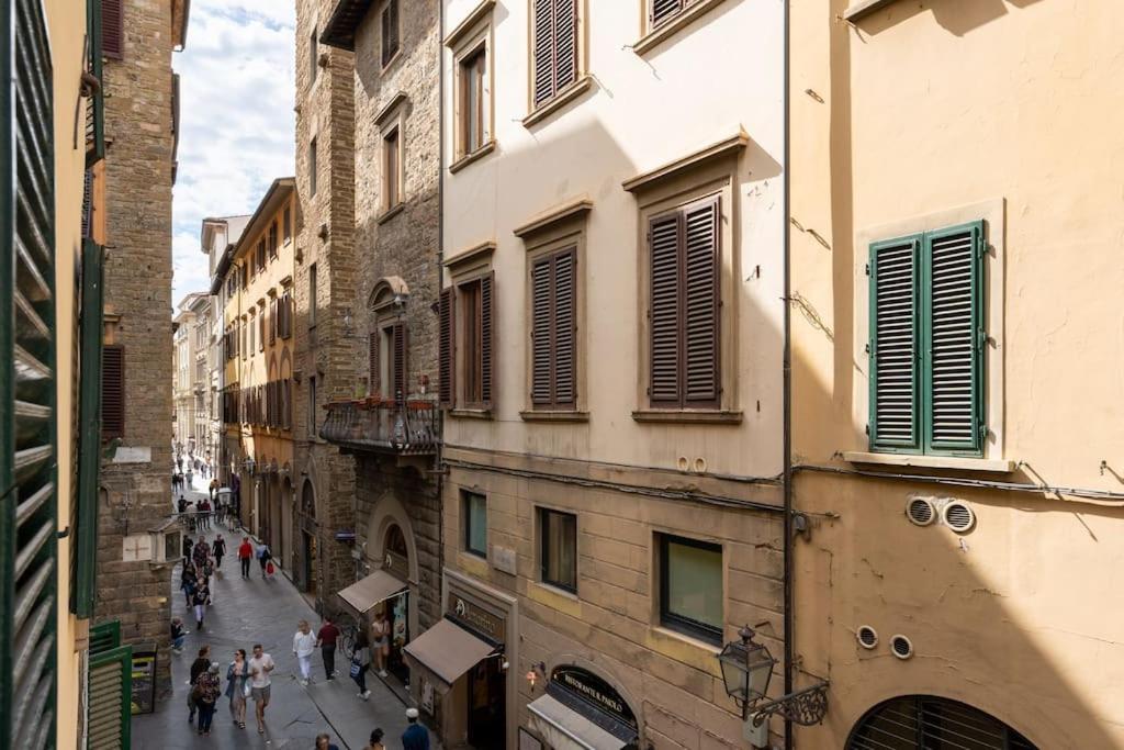 Keys Of Italy - Corsob 9 - Florentine Studio Close To Palazzo Vecchio Firenze Esterno foto
